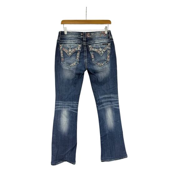 Miss Me Triangle Pocket Bootcut Jeans Bling Rhinestone Womens 28 HEMMED - Picture 1 of 9